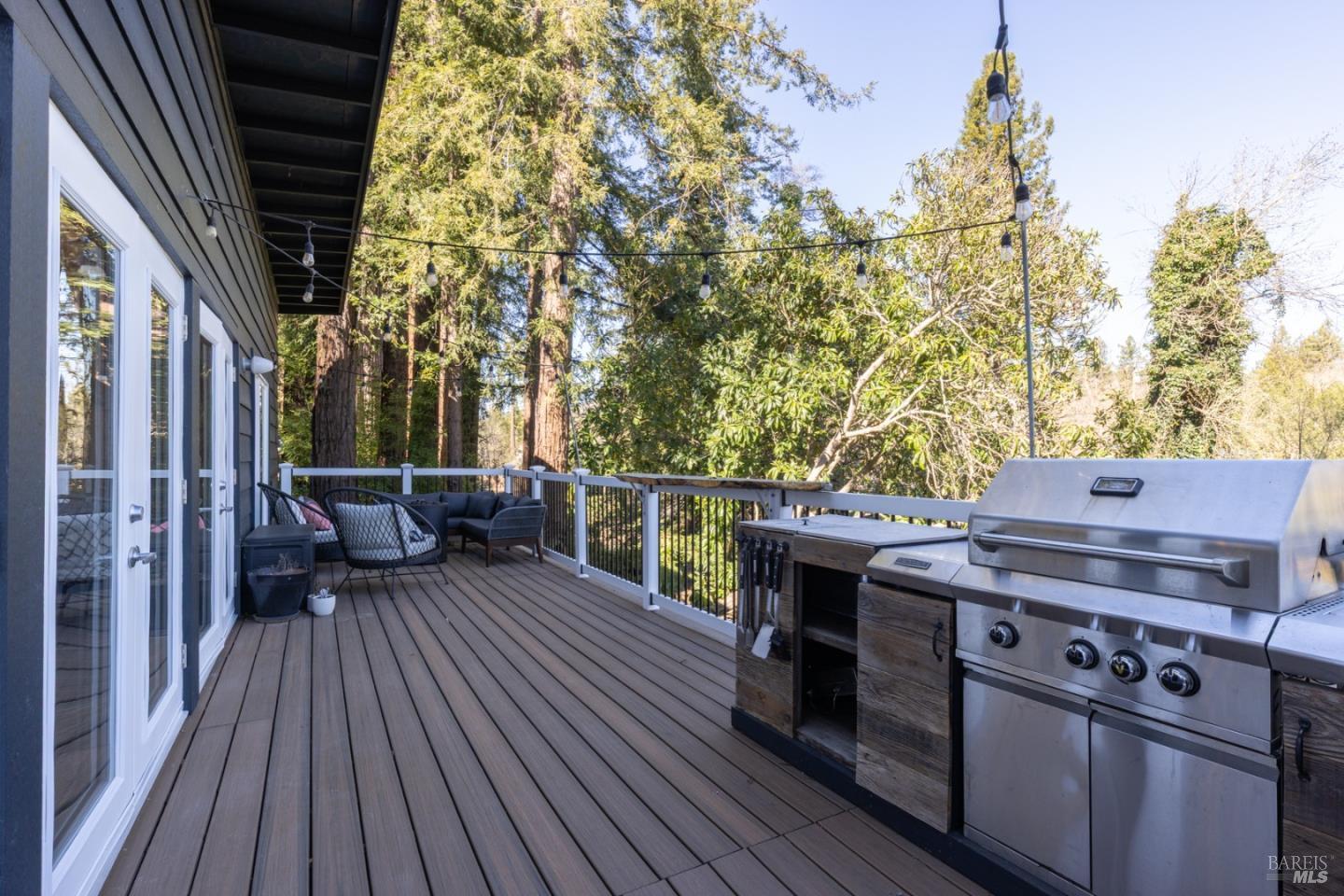 5914 Channel Drive Santa Rosa CA 95409