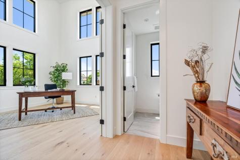 3855 Royal Manor Place Santa Rosa CA 95404