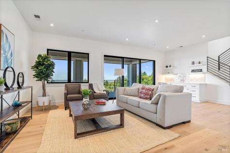 3855 Royal Manor Place Santa Rosa CA 95404