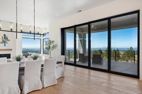 3855 Royal Manor Place Santa Rosa CA 95404