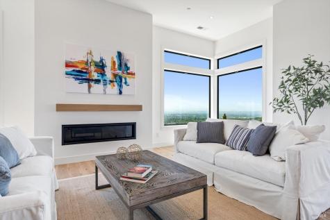 3855 Royal Manor Place Santa Rosa CA 95404