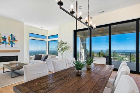 3855 Royal Manor Place Santa Rosa CA 95404