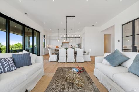 3855 Royal Manor Place Santa Rosa CA 95404