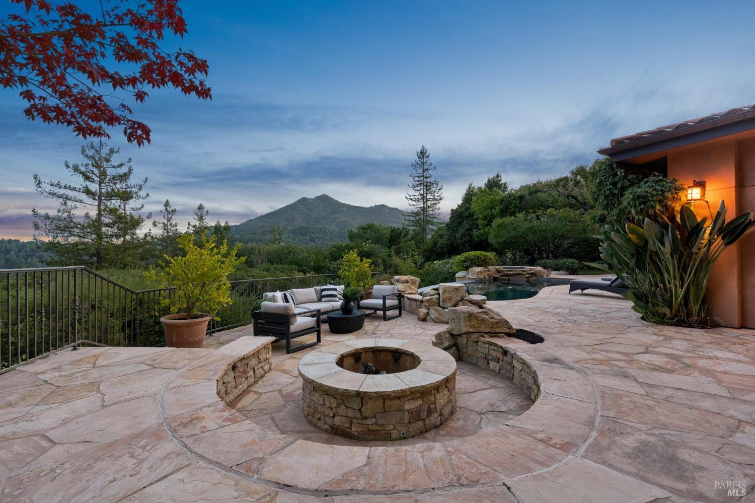 65 Rock Road Kentfield CA 94904