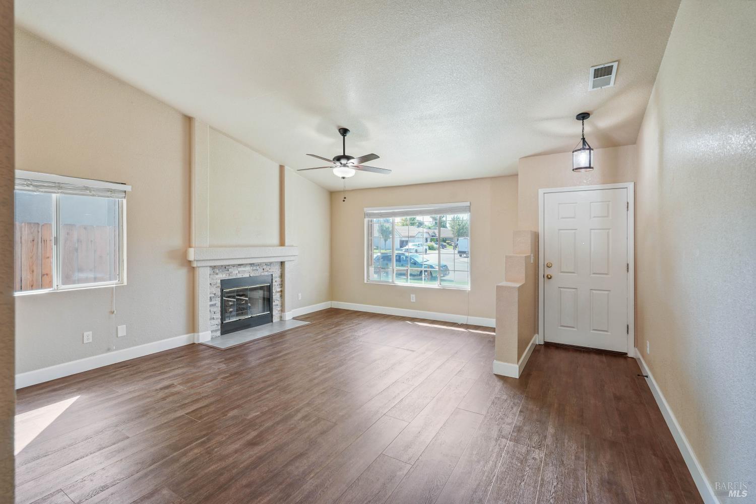 1440 Ingrid Drive Dixon CA 95620