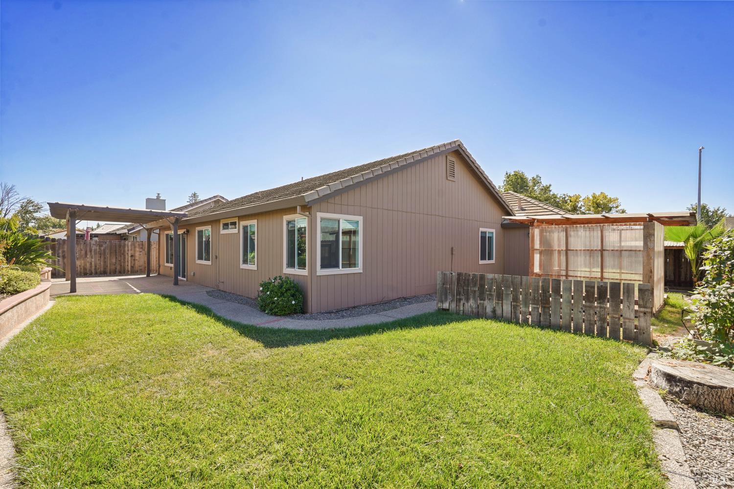1440 Ingrid Drive Dixon CA 95620