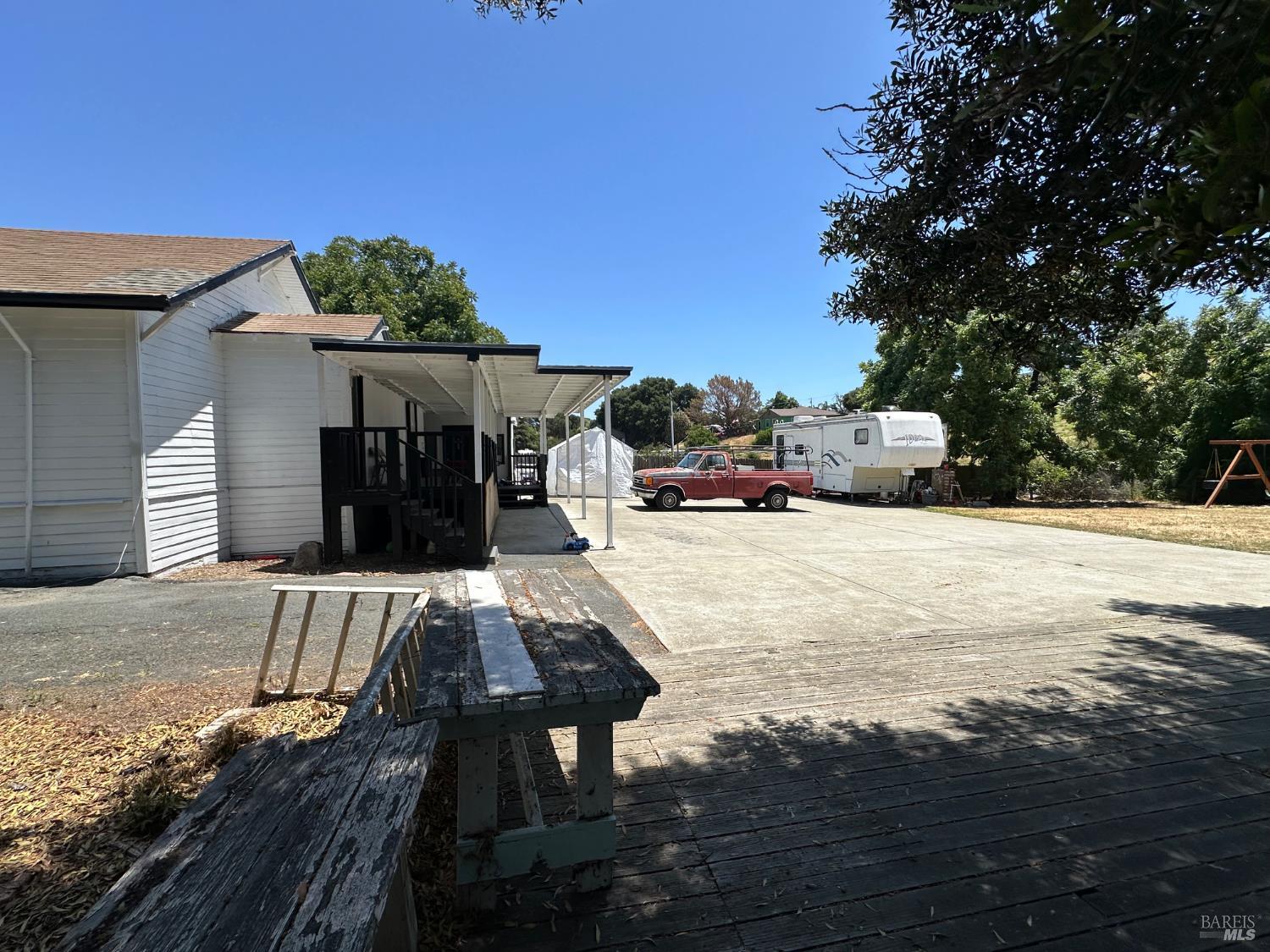 1013 Benicia Road Vallejo CA 94591