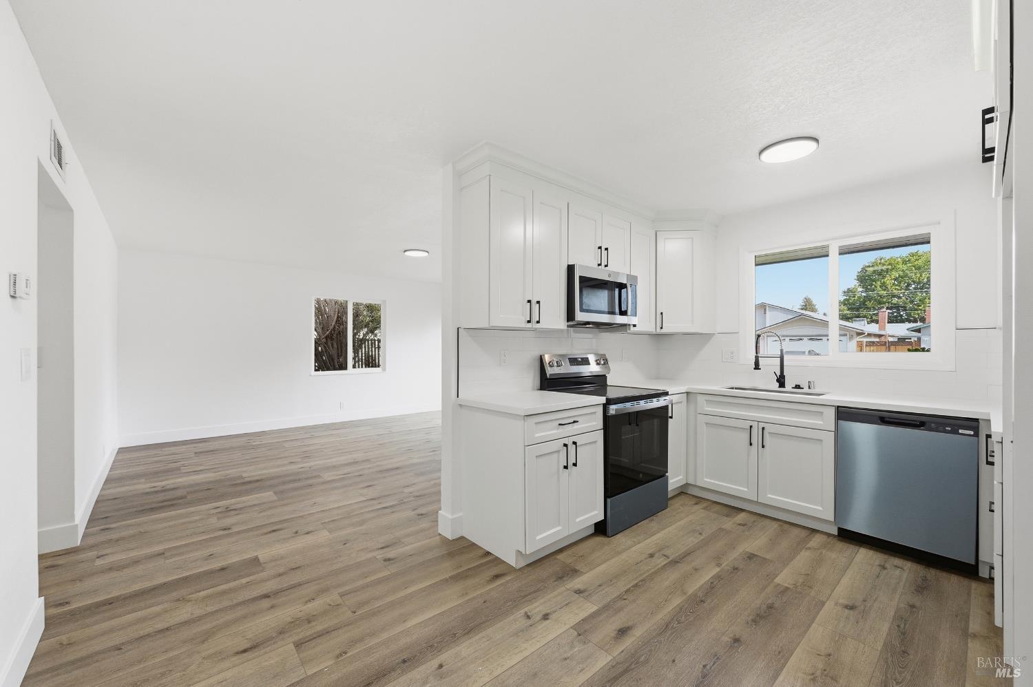 285 Hemlock Street Vacaville CA 95688
