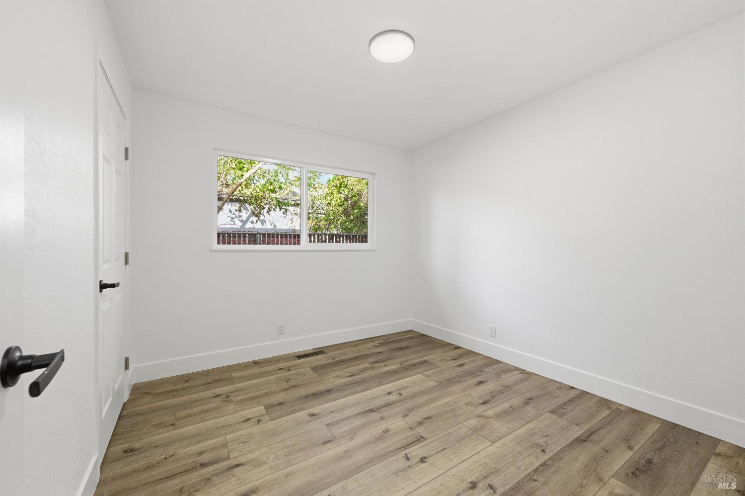 285 Hemlock Street Vacaville CA 95688