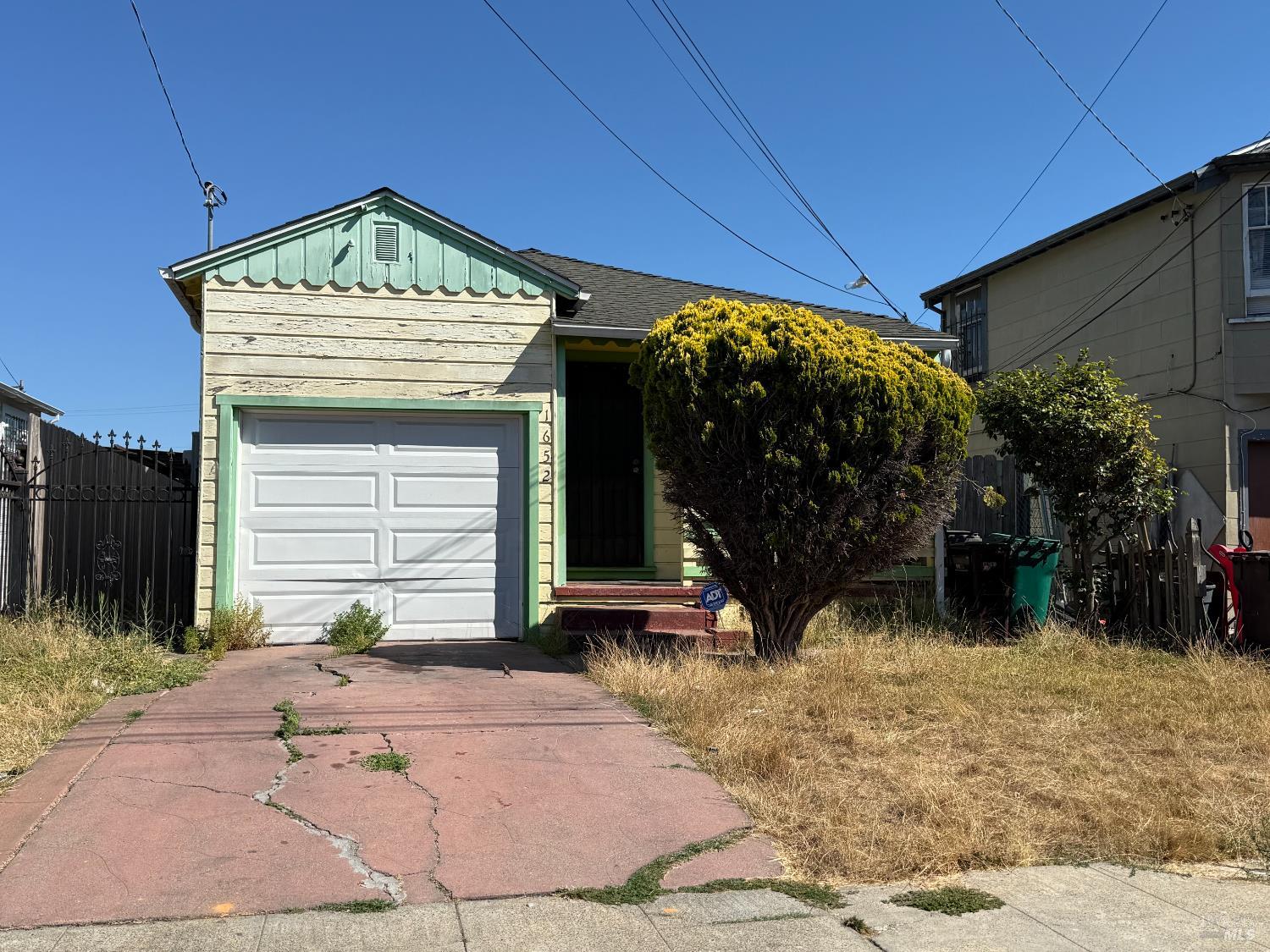 1652 71st Avenue Oakland CA 94621