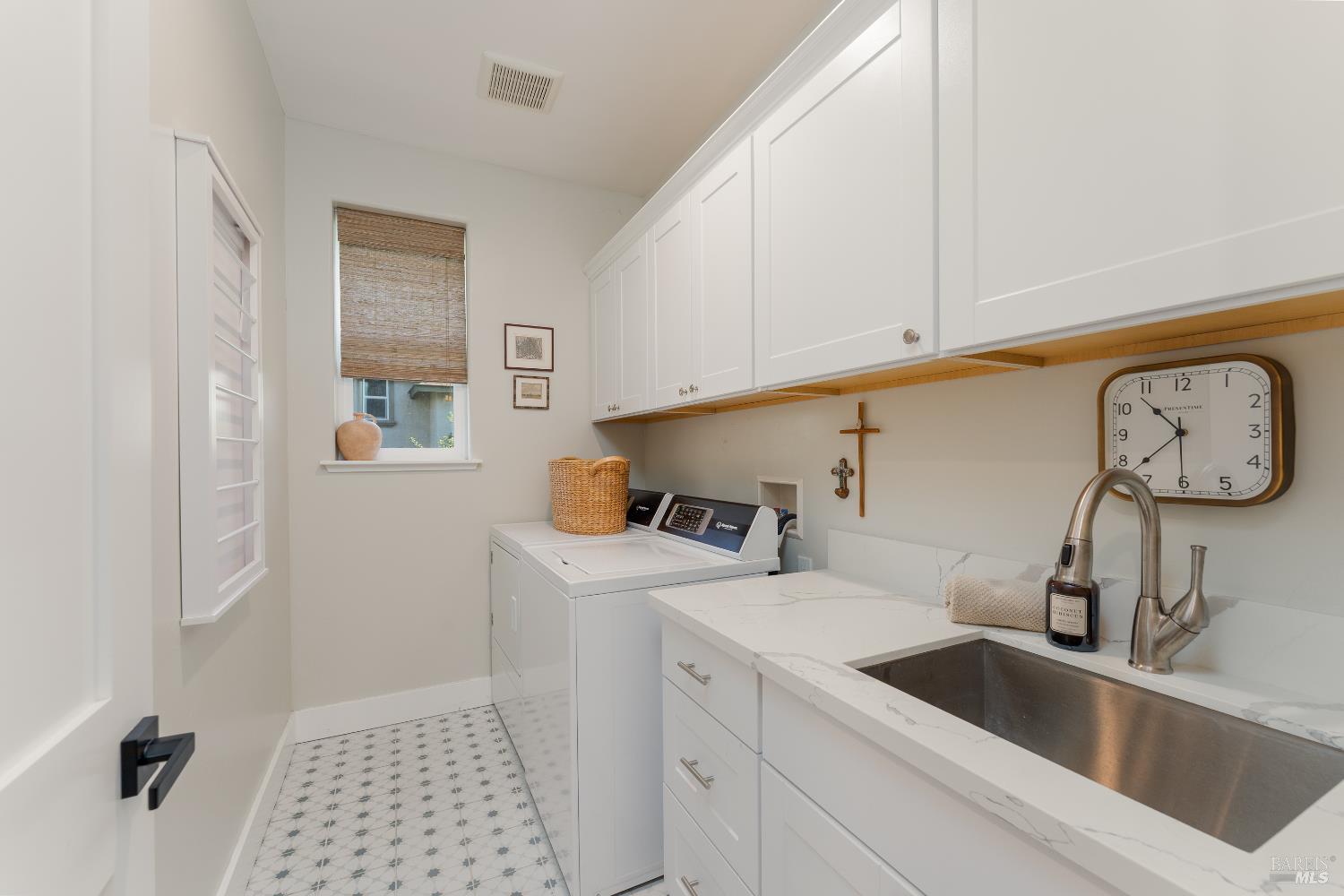 2412 Celestin Court Ukiah CA 95482