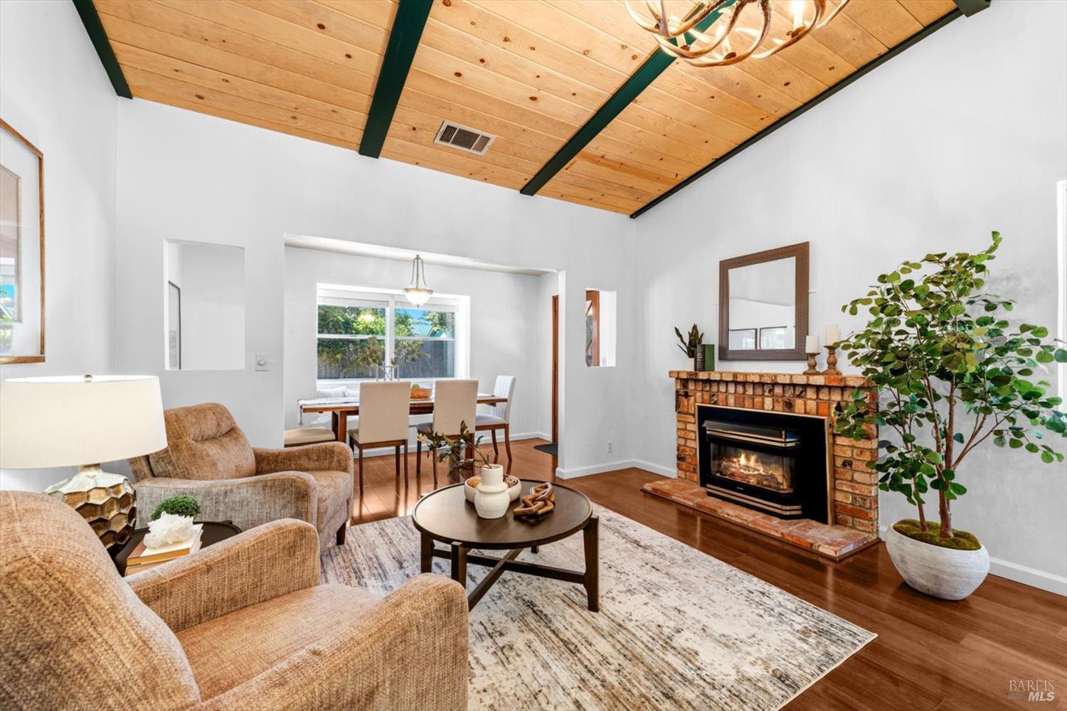 106 Northpark Drive Vacaville CA 95688