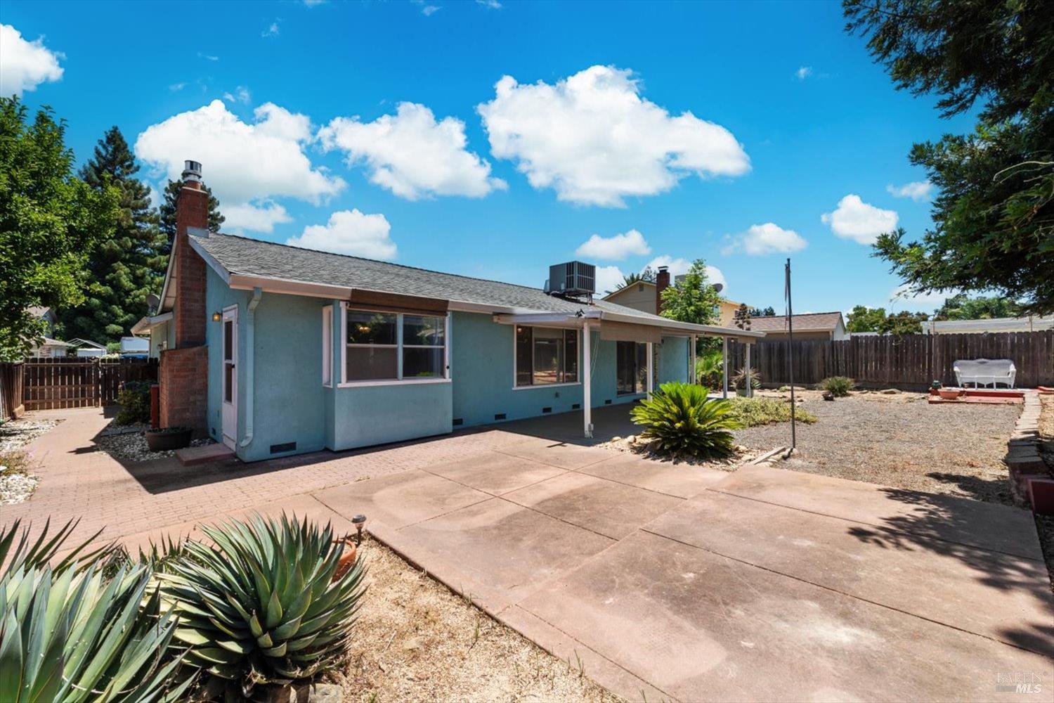 106 Northpark Drive Vacaville CA 95688