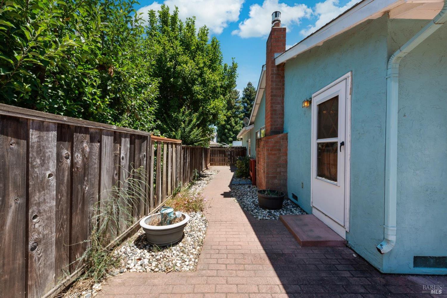106 Northpark Drive Vacaville CA 95688