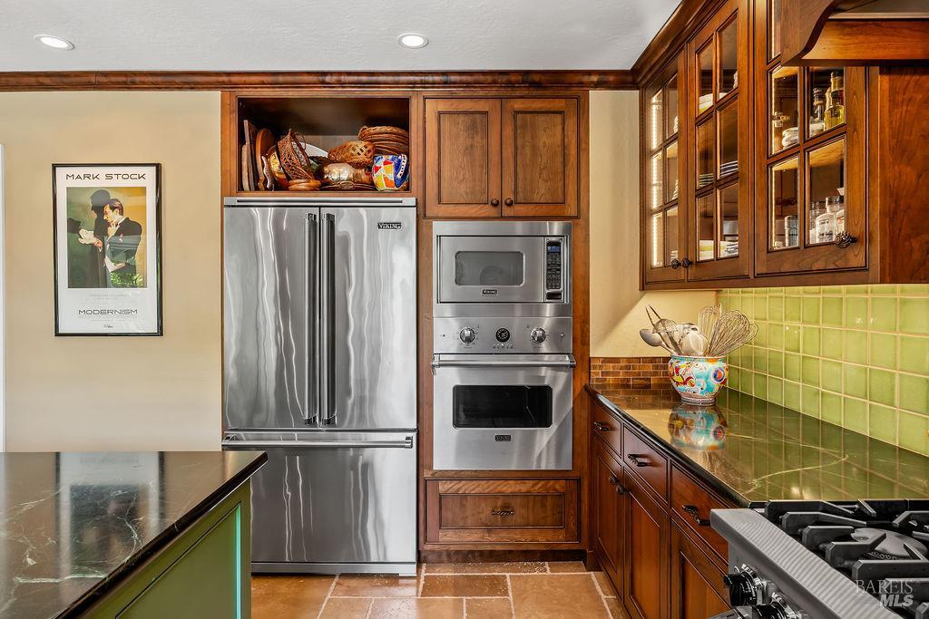 1816 Sherwood Circle Santa Rosa CA 95405