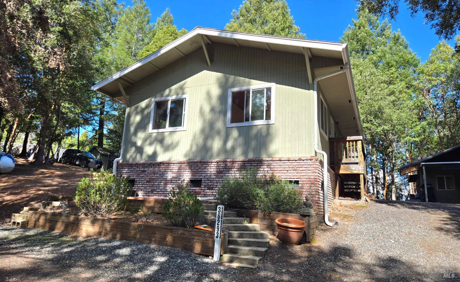 36193 Covelo Road Willits CA 95490
