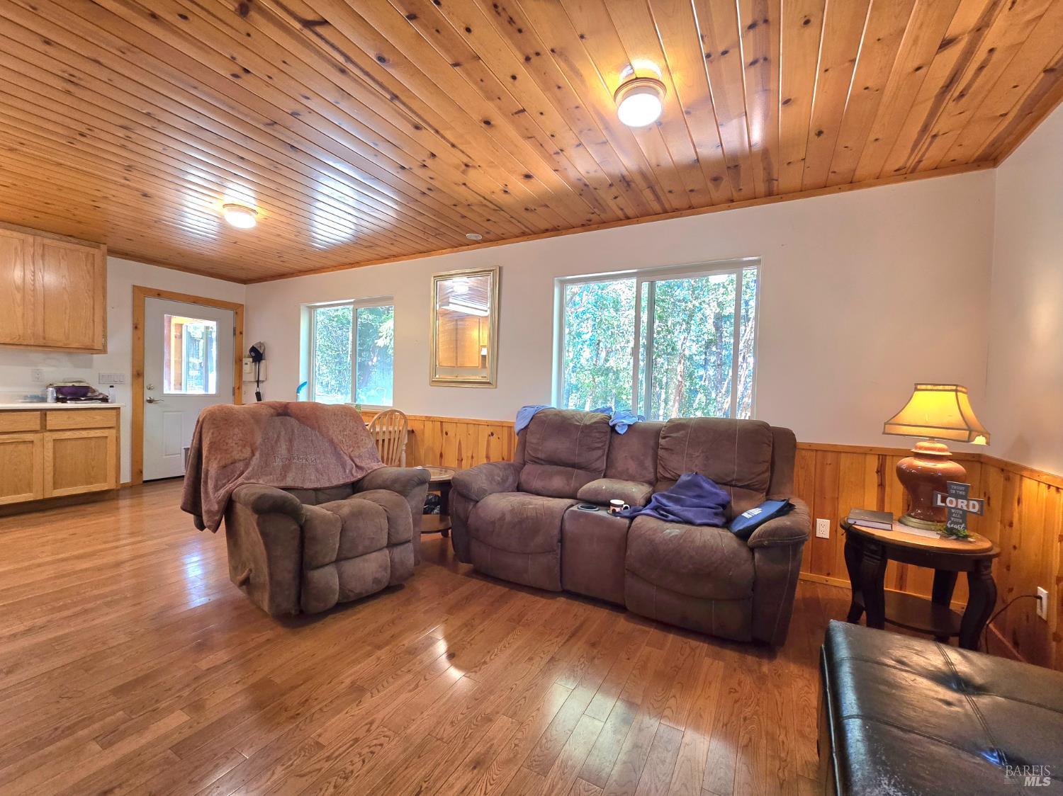 36193 Covelo Road Willits CA 95490
