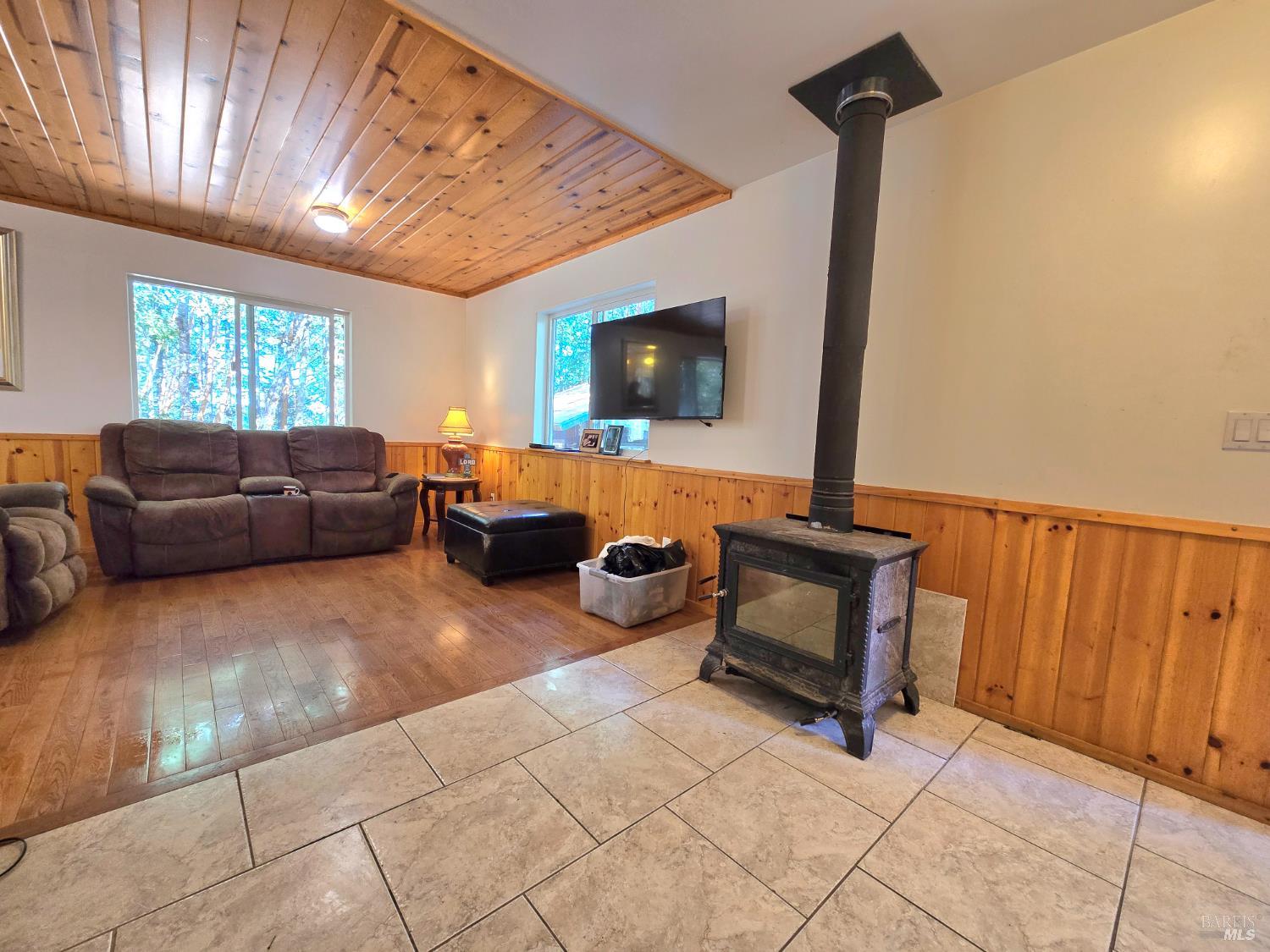 36193 Covelo Road Willits CA 95490