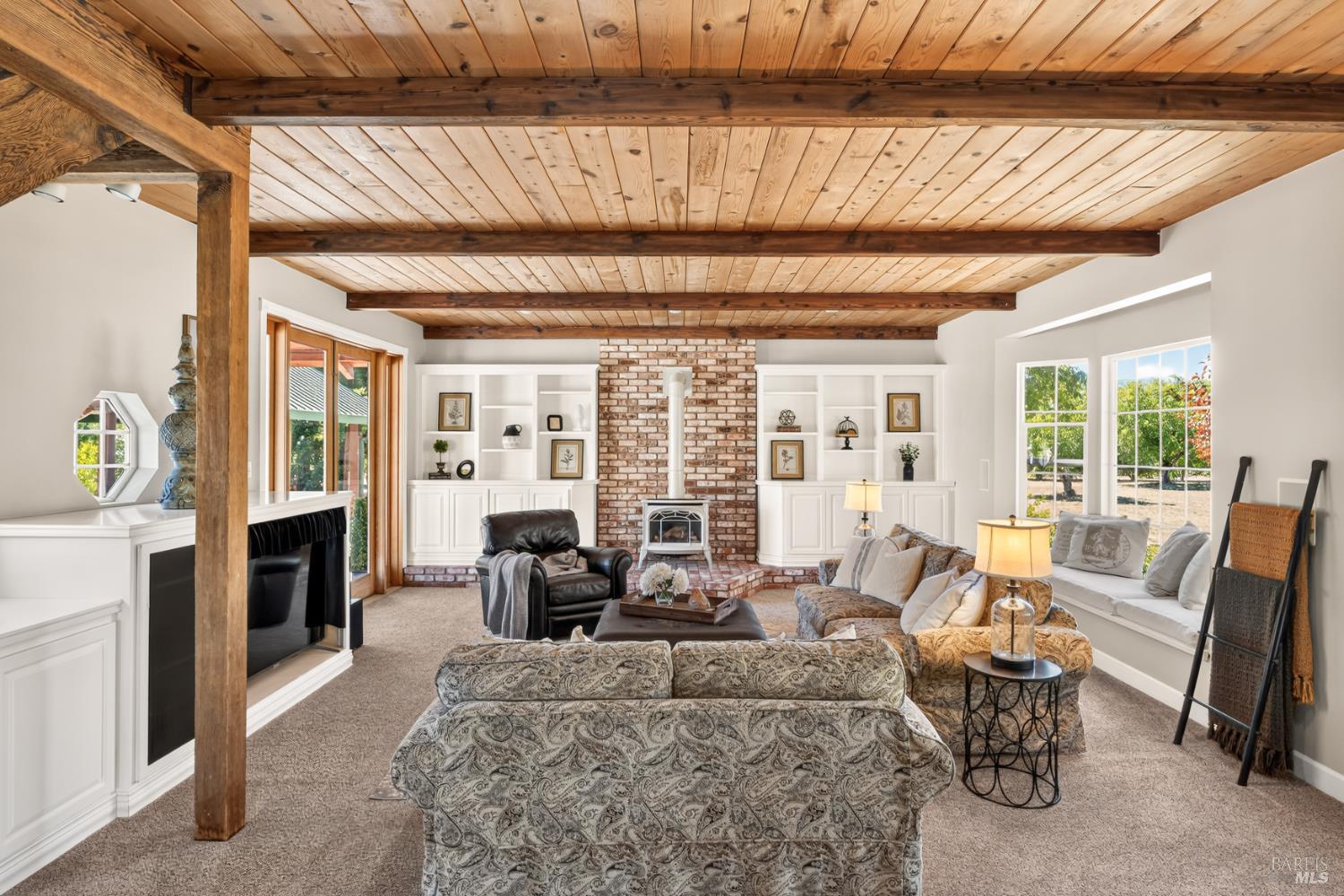 1701 Gielow Lane Ukiah CA 95482