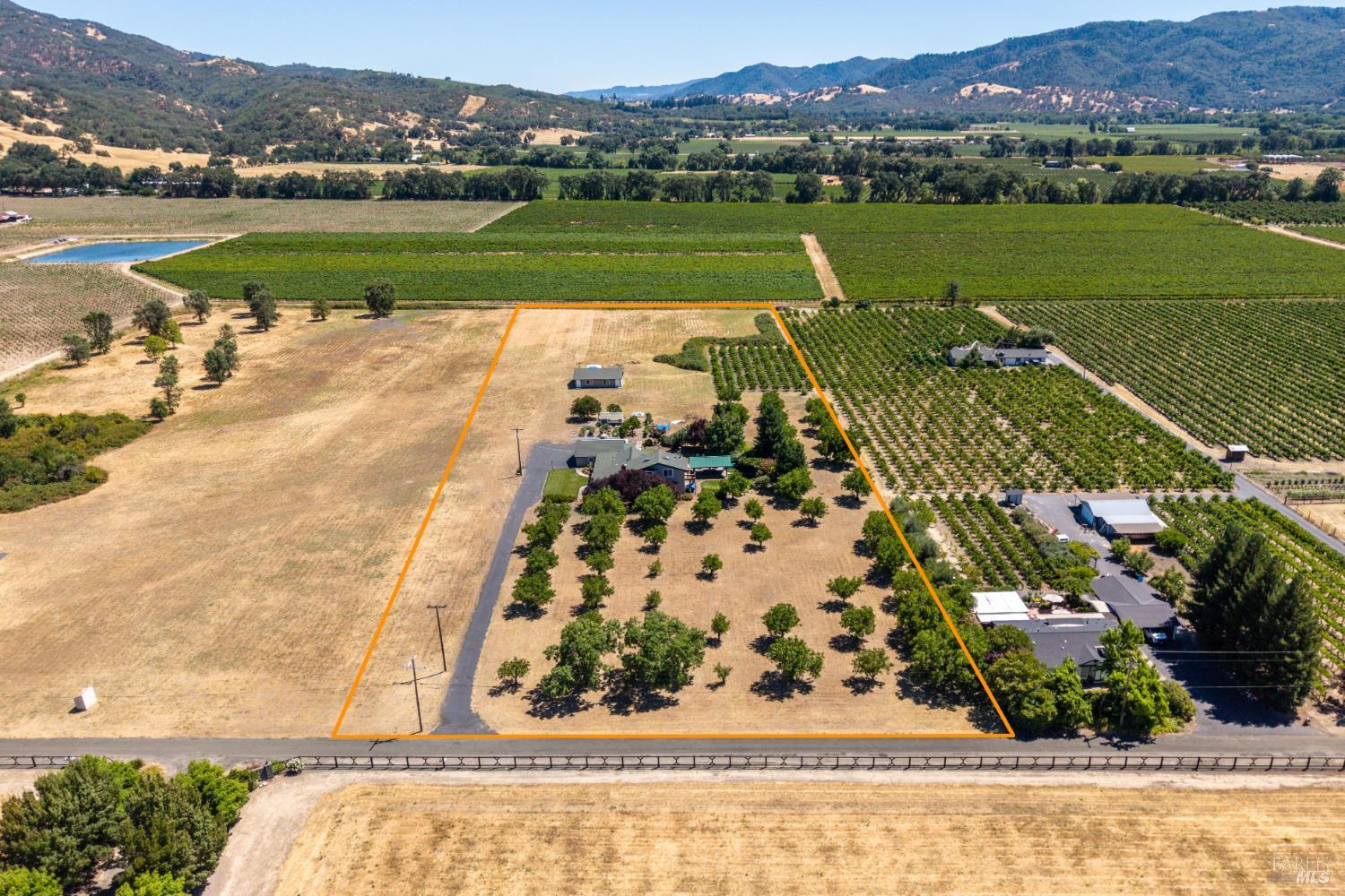 1701 Gielow Lane Ukiah CA 95482