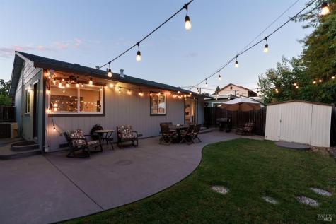 1918 Greeneich Avenue Santa Rosa CA 95401