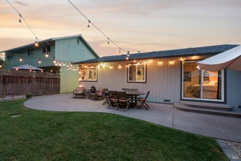 1918 Greeneich Avenue Santa Rosa CA 95401