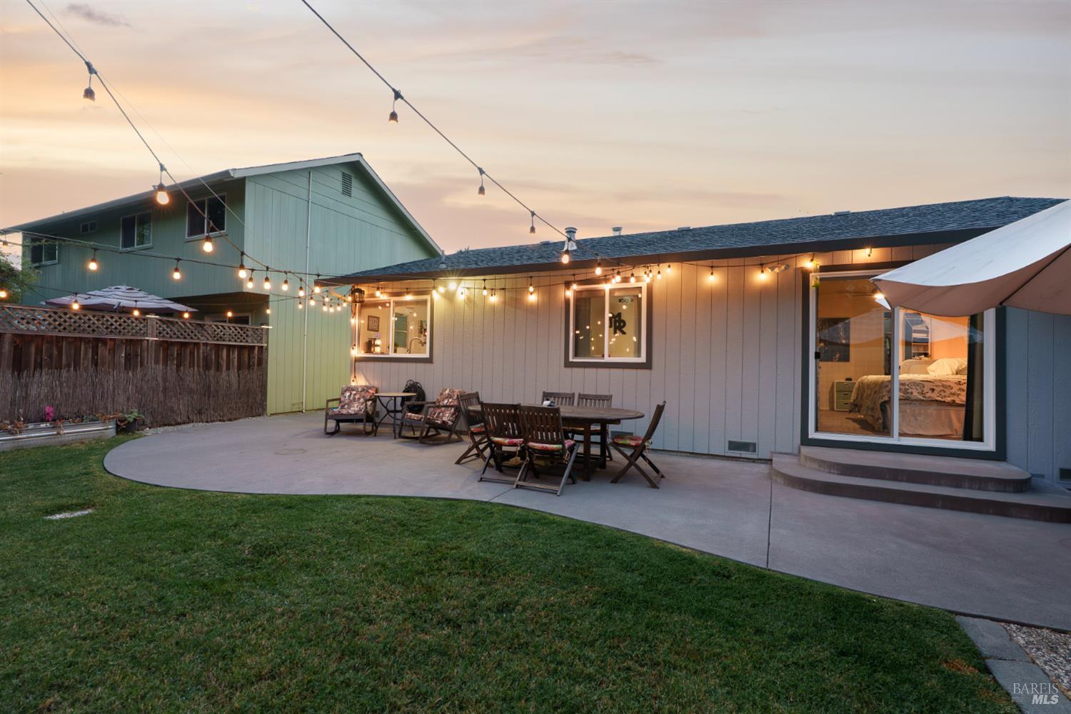 1918 Greeneich Avenue Santa Rosa CA 95401