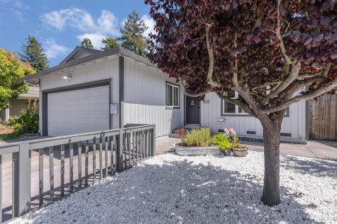 1918 Greeneich Avenue Santa Rosa CA 95401