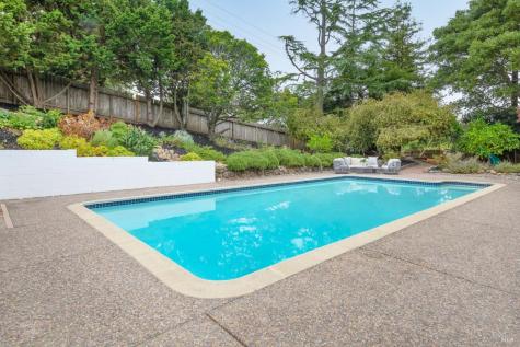 727 Cindy Lane Petaluma CA 94952