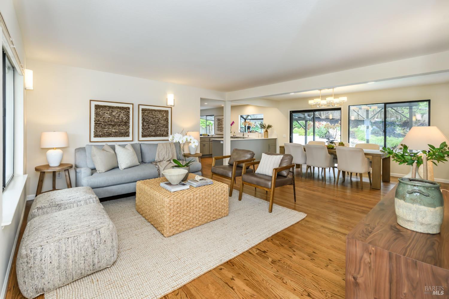 727 Cindy Lane Petaluma CA 94952
