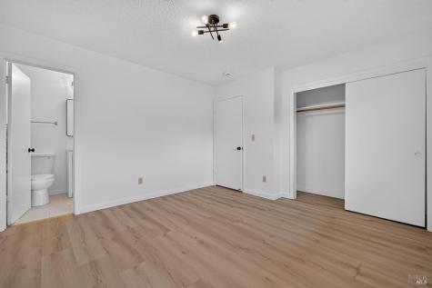 2530 Tamarisk Drive Santa Rosa CA 95405