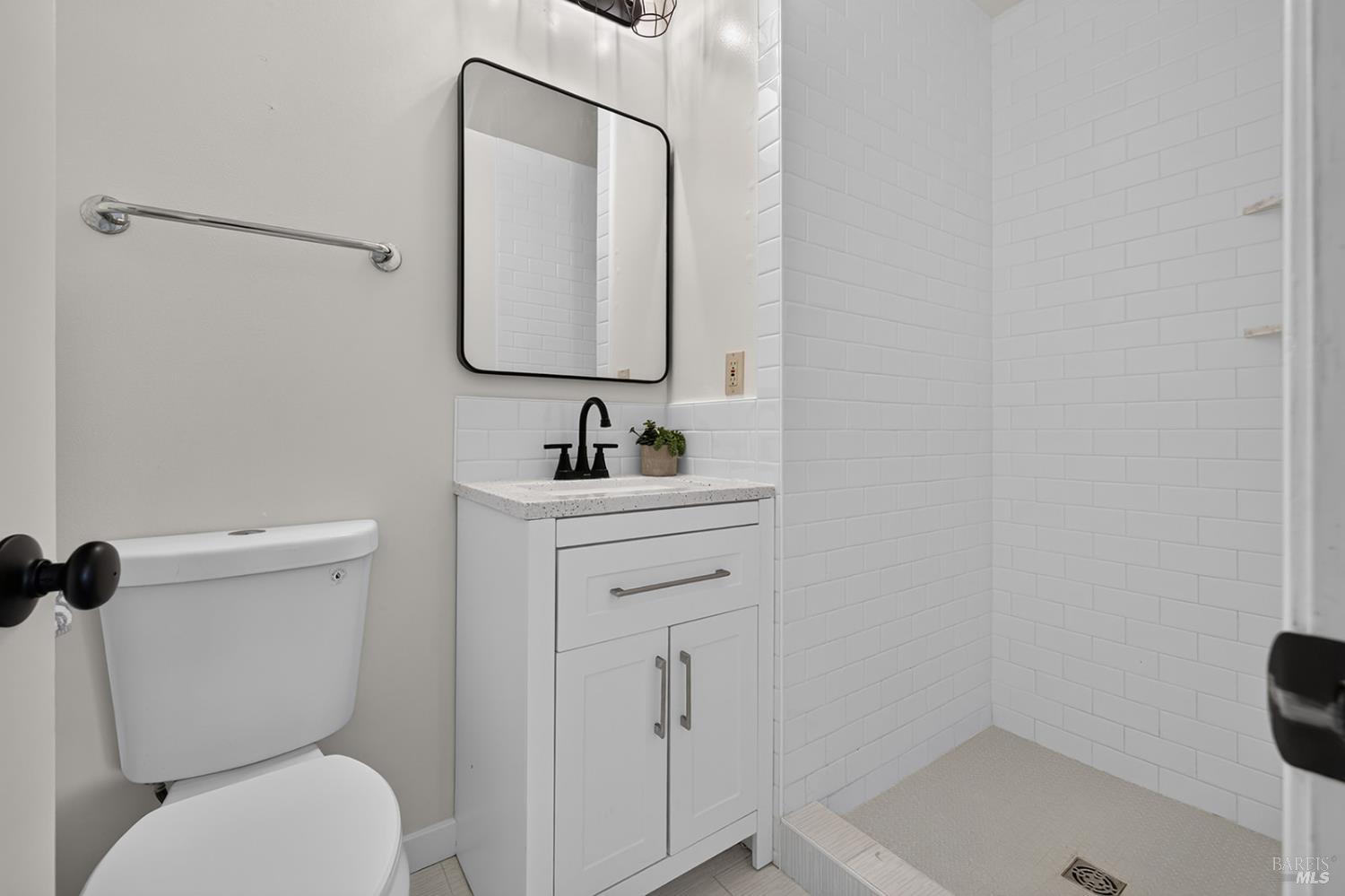 2530 Tamarisk Drive Santa Rosa CA 95405