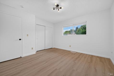 2530 Tamarisk Drive Santa Rosa CA 95405