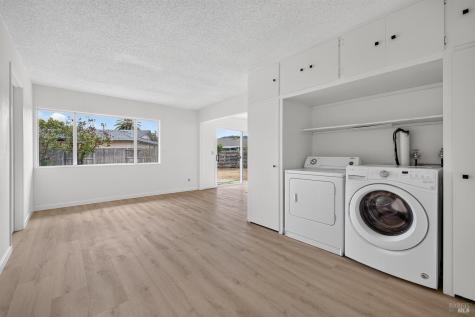 2530 Tamarisk Drive Santa Rosa CA 95405
