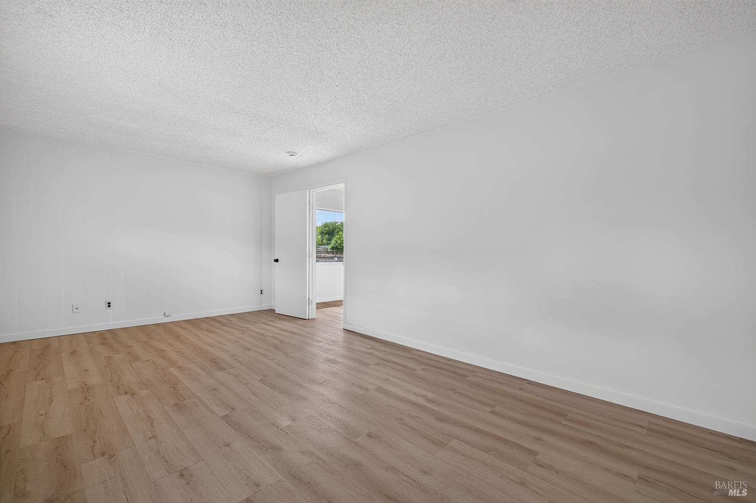2530 Tamarisk Drive Santa Rosa CA 95405
