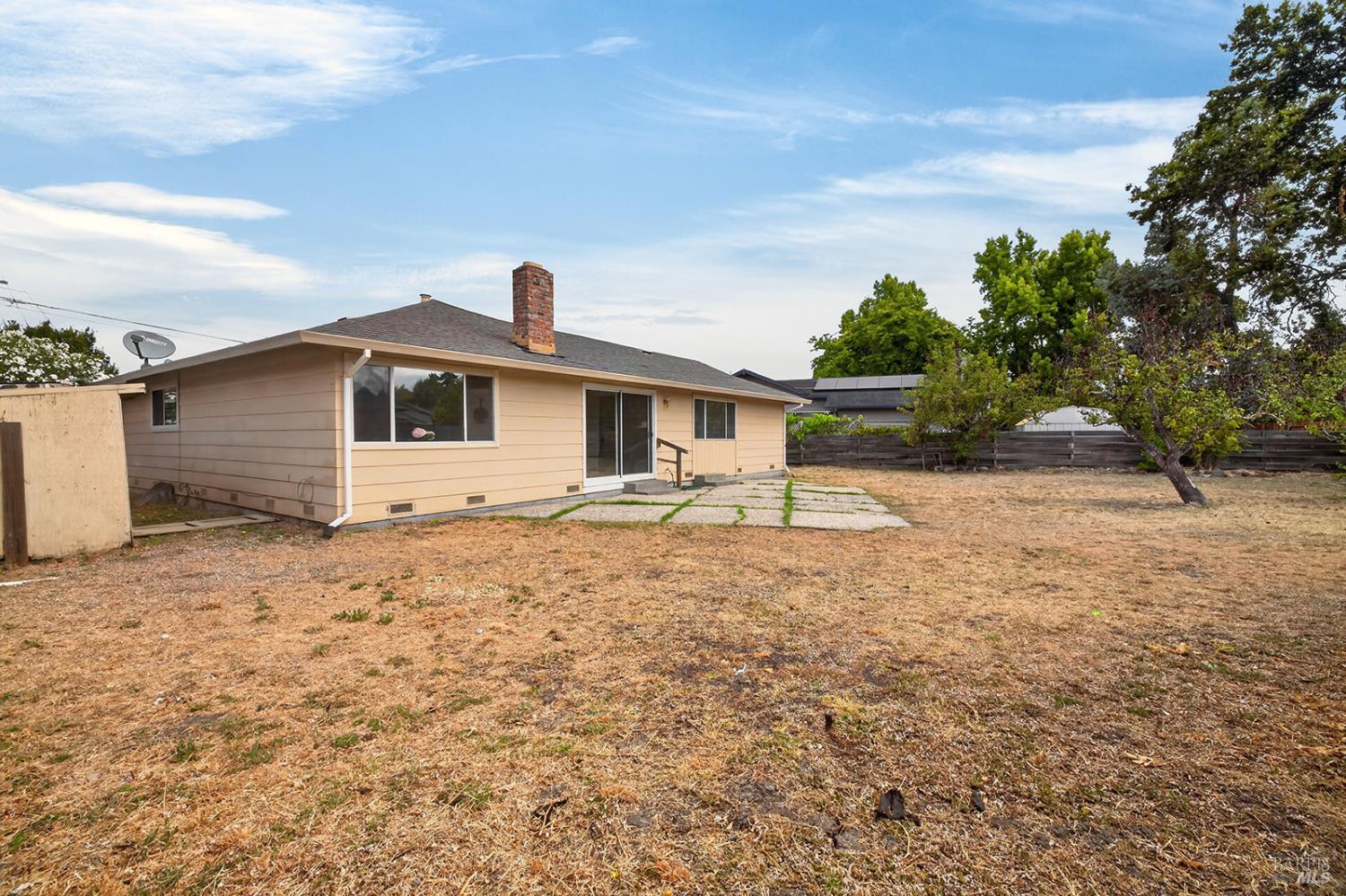 2530 Tamarisk Drive Santa Rosa CA 95405