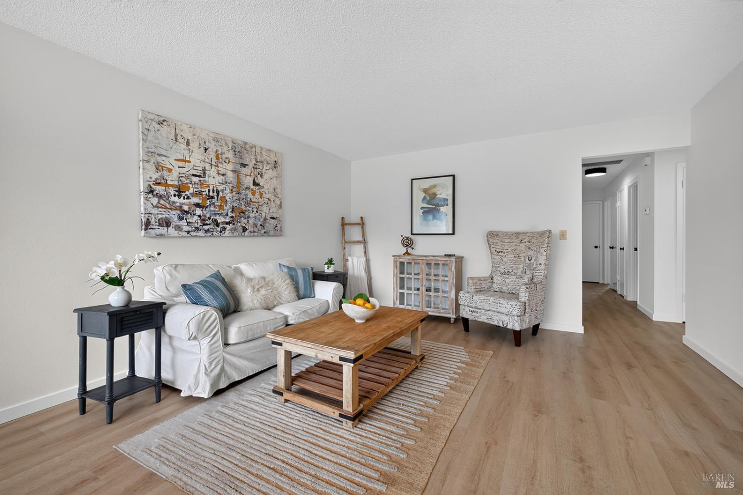2530 Tamarisk Drive Santa Rosa CA 95405