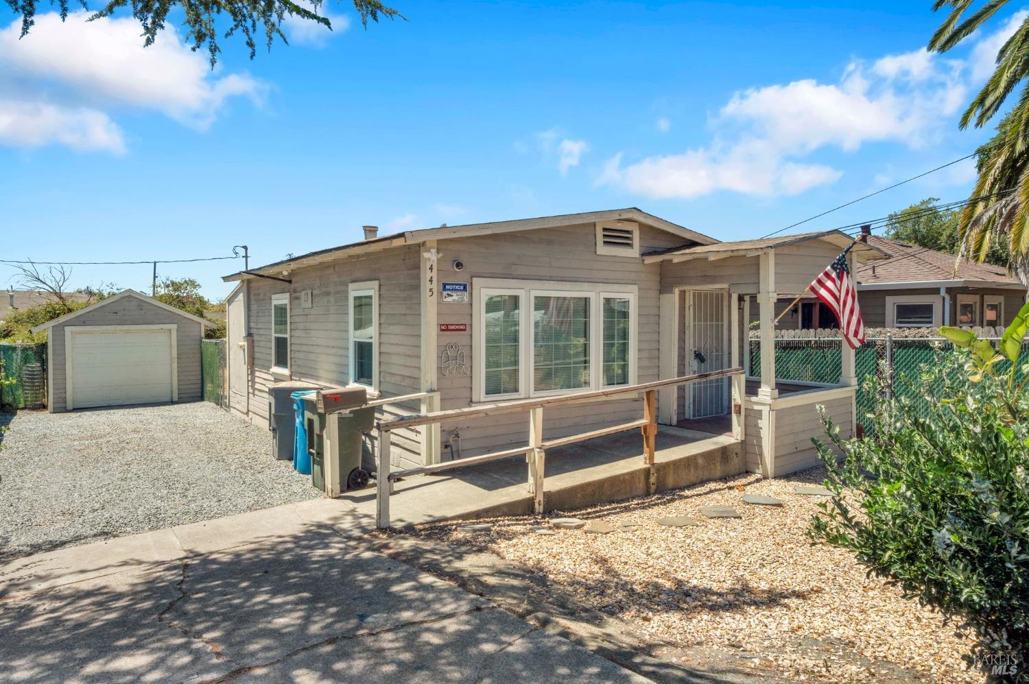 445 Benicia Road Vallejo CA 94590