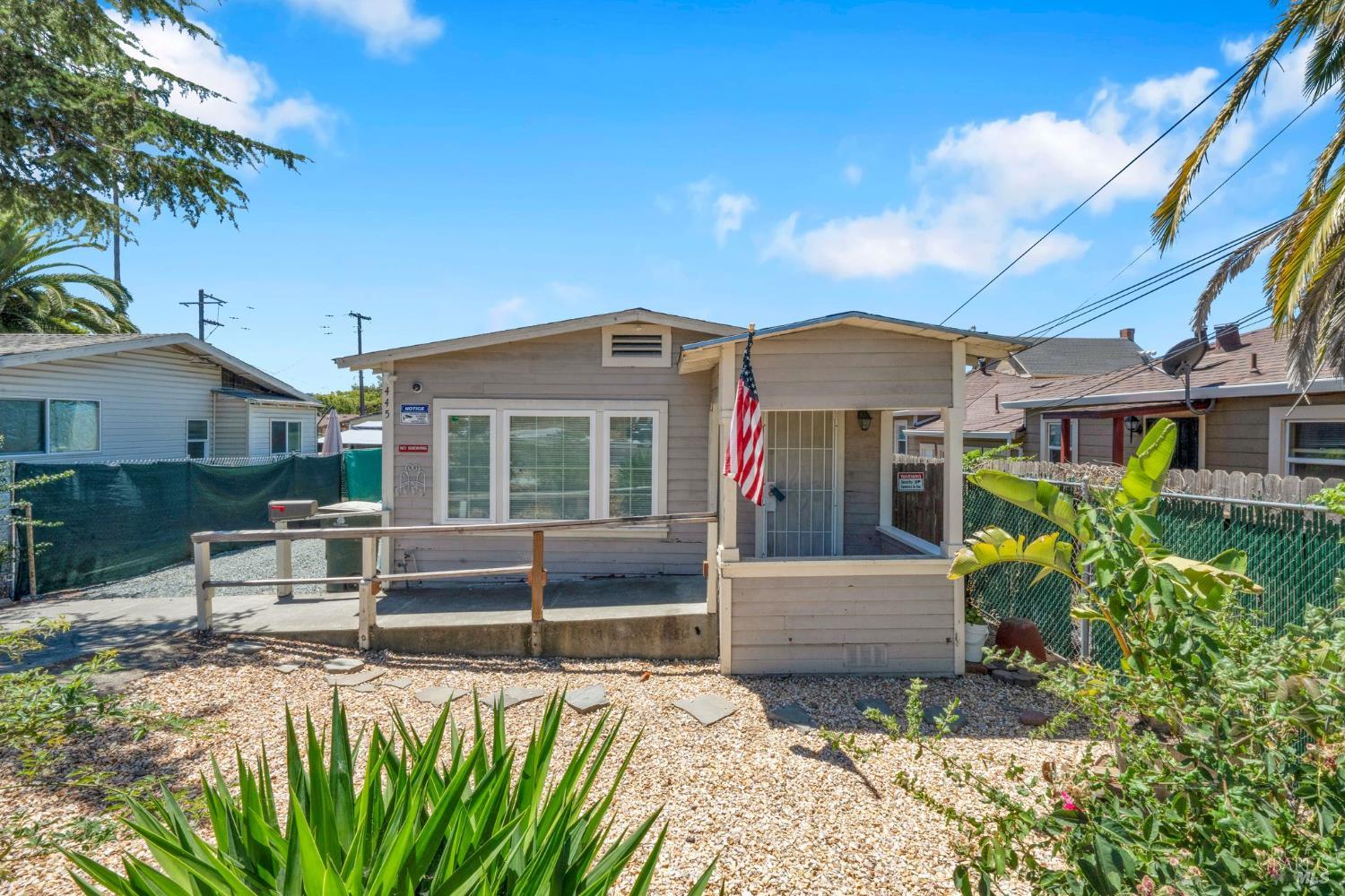 445 Benicia Road Vallejo CA 94590