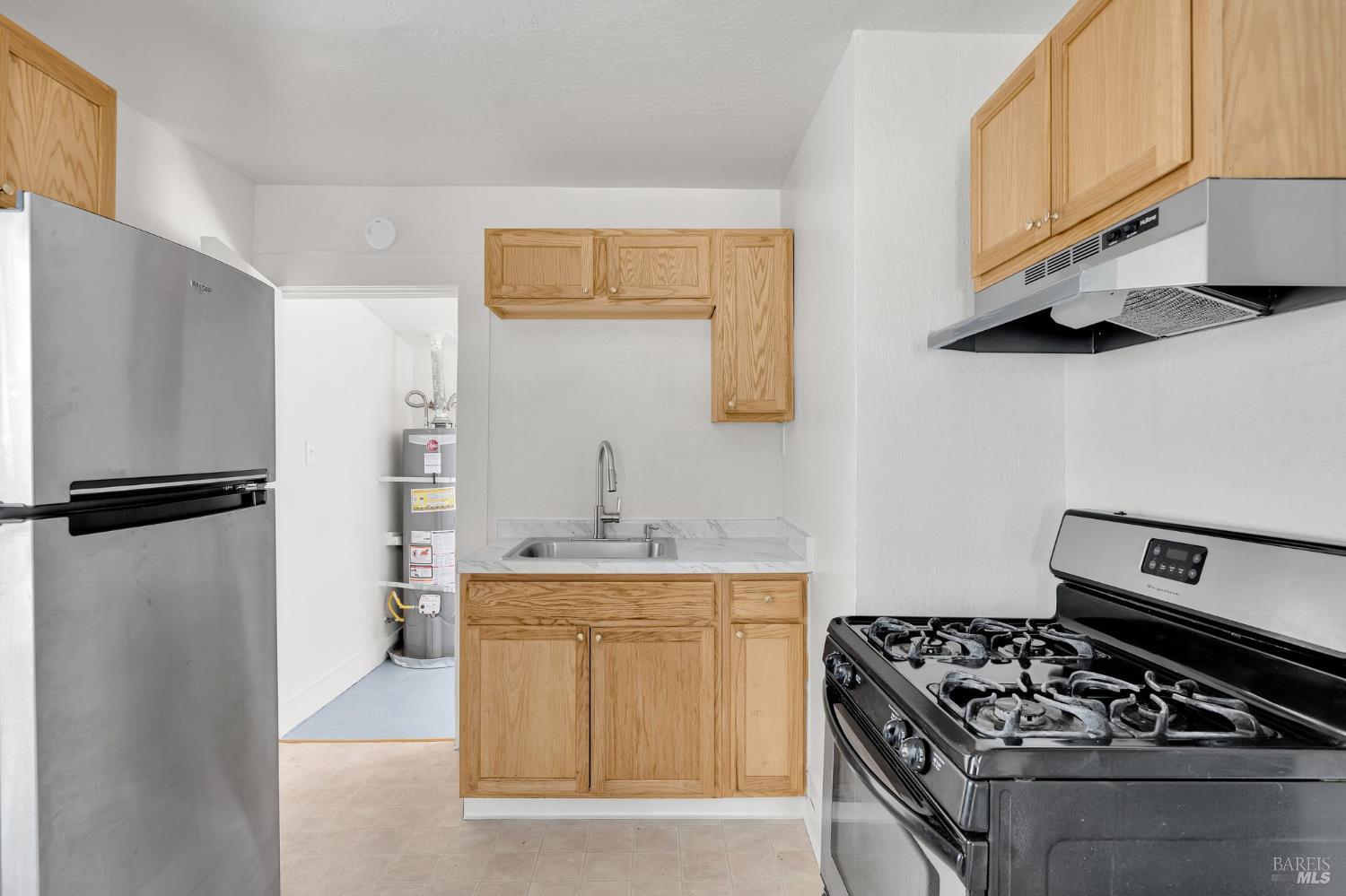 445 Benicia Road Vallejo CA 94590