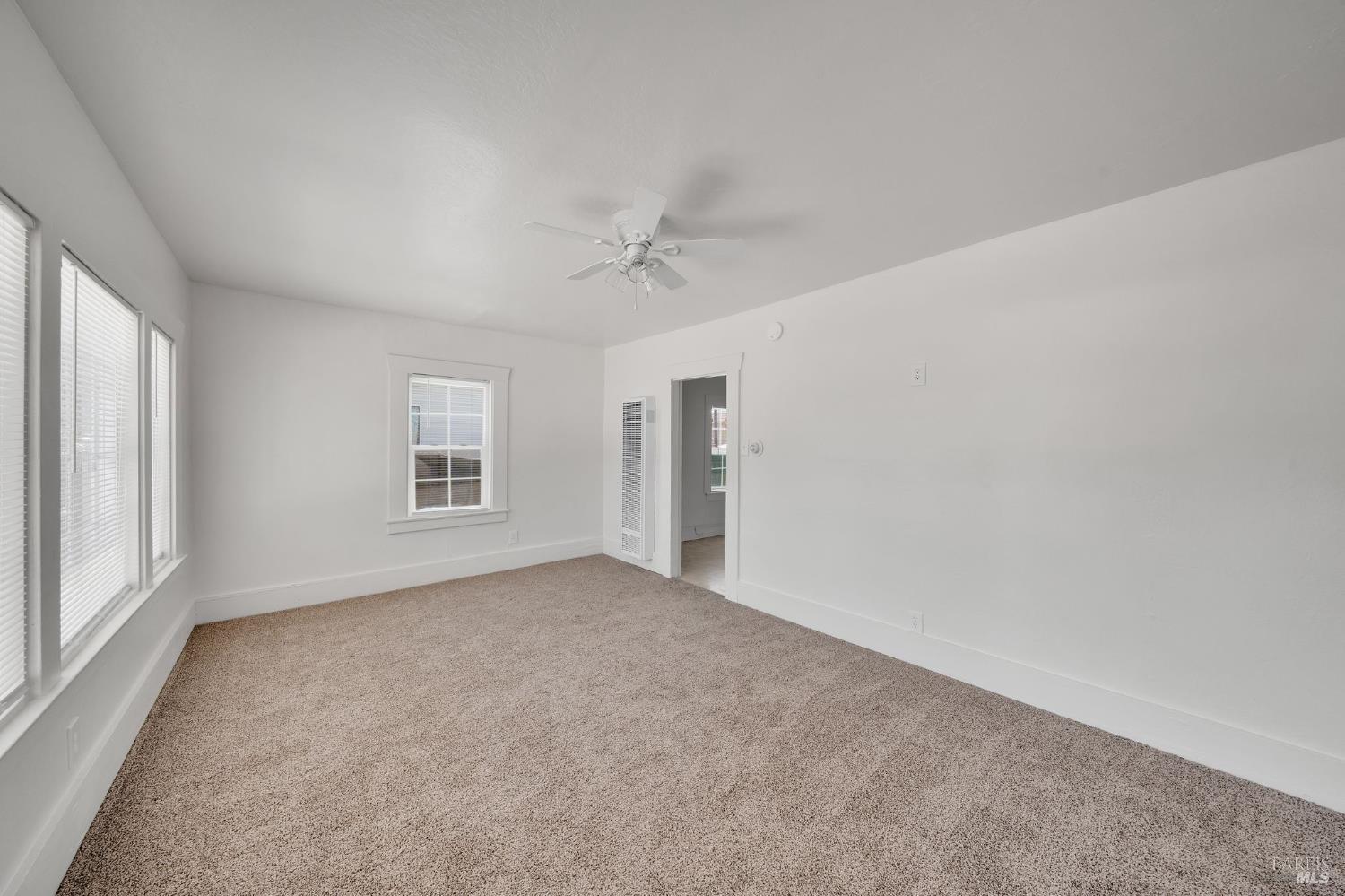 445 Benicia Road Vallejo CA 94590