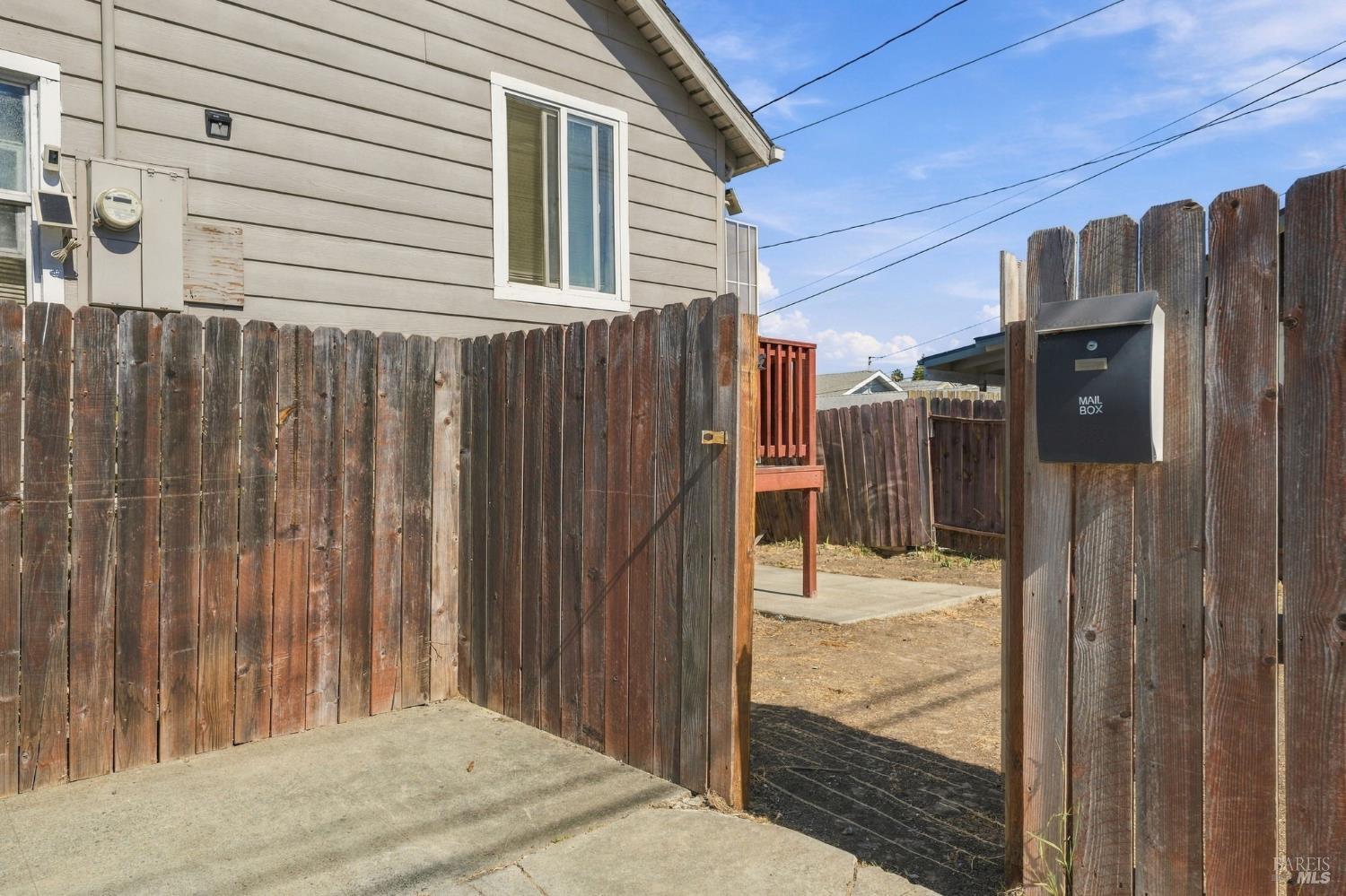 733 Indiana Street Vallejo CA 94590