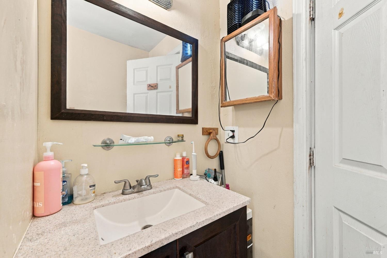 733 Indiana Street Vallejo CA 94590