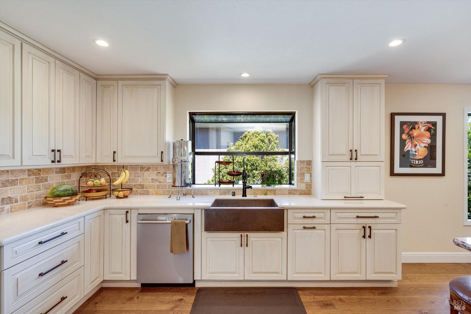 10 Skycrest Way Napa CA 94558