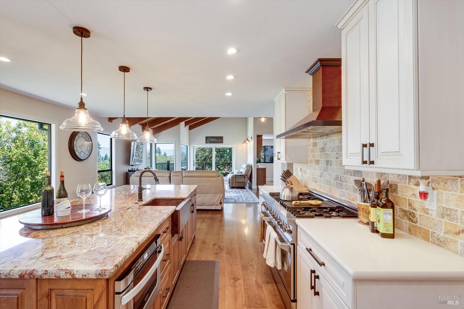 10 Skycrest Way Napa CA 94558