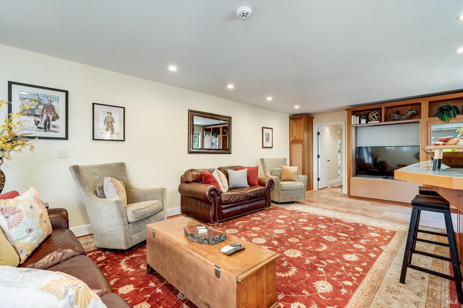 10 Skycrest Way Napa CA 94558