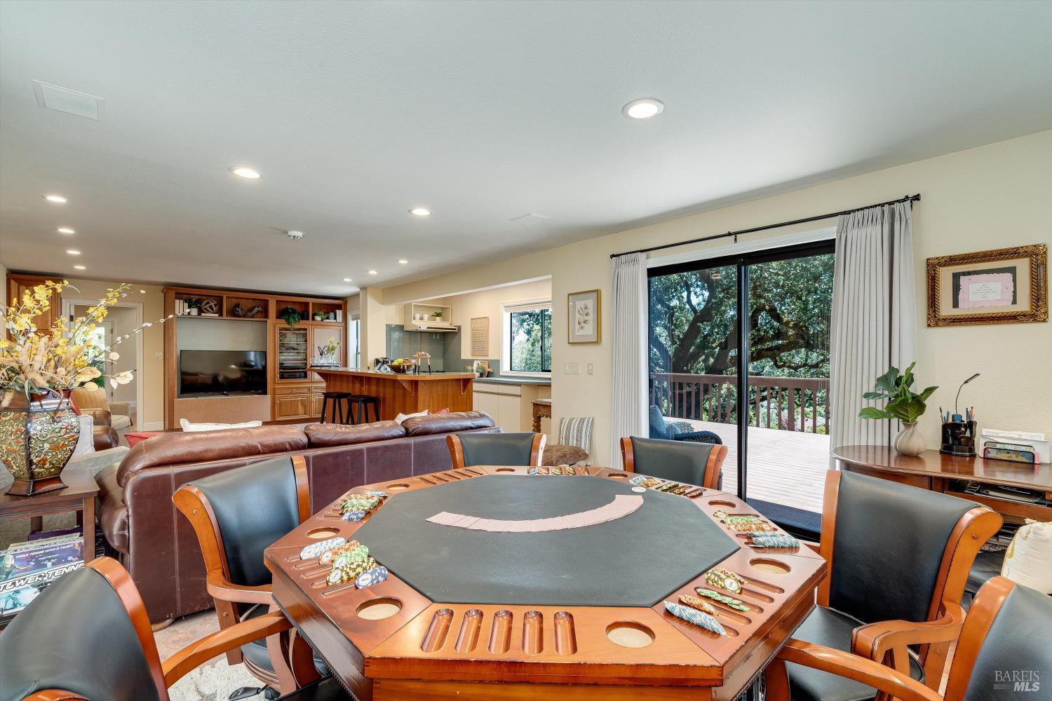 10 Skycrest Way Napa CA 94558