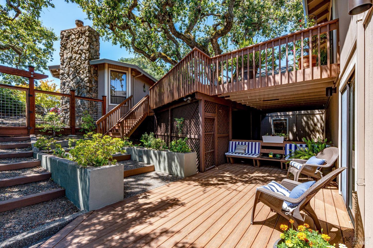 10 Skycrest Way Napa CA 94558