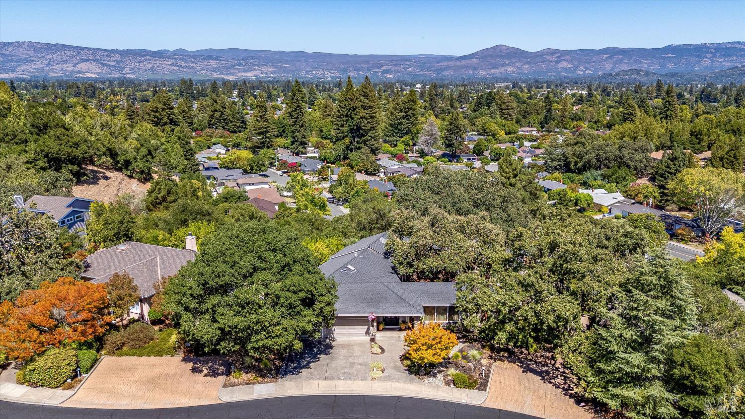 10 Skycrest Way Napa CA 94558