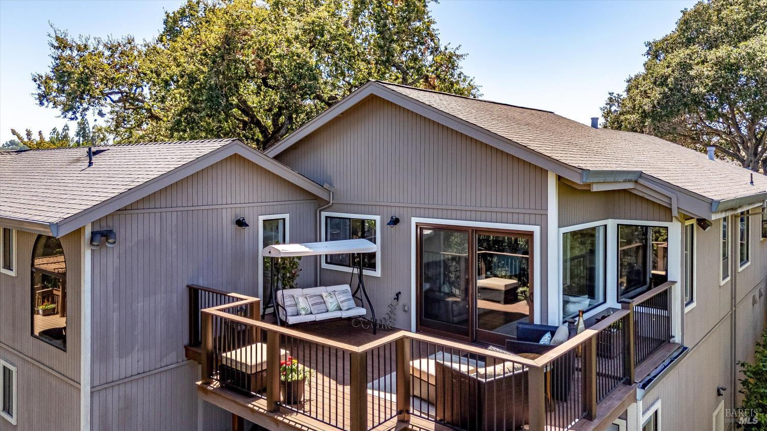 10 Skycrest Way Napa CA 94558